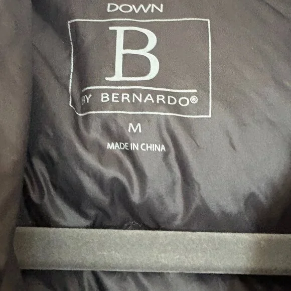 Bernardo Down  Puffer vest with hood - Picture 3 of 5